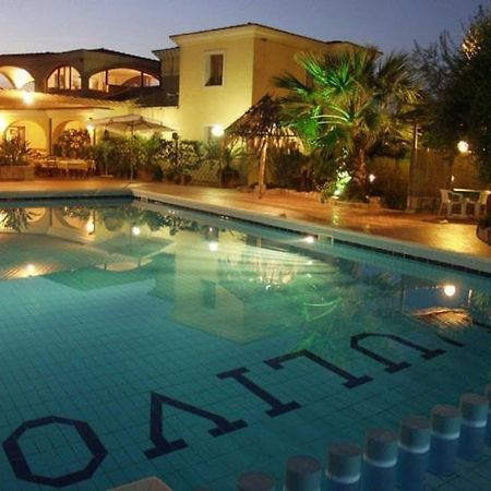 Hotel L'Ulivo Джиразоле Экстерьер фото