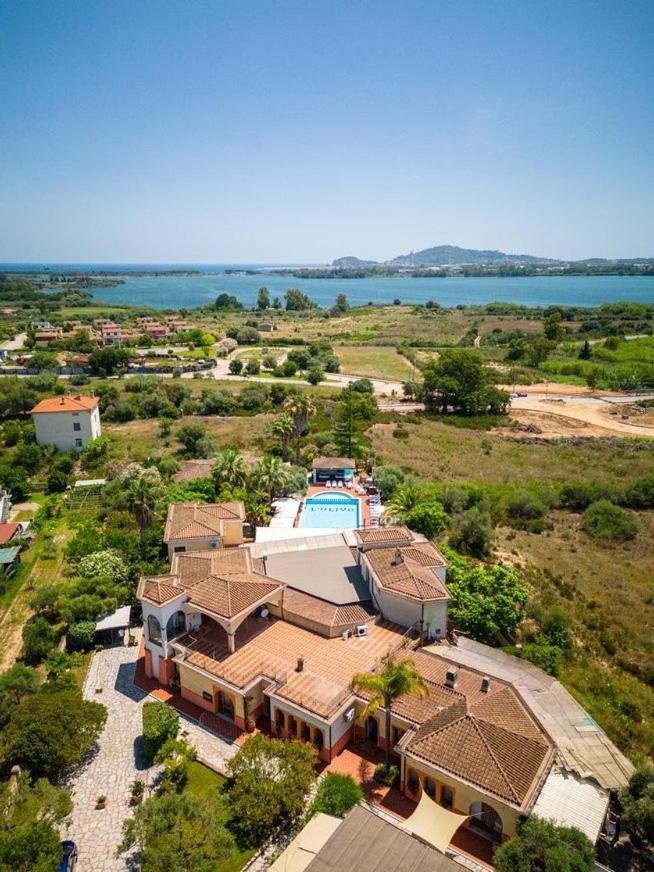 Hotel L'Ulivo Джиразоле Экстерьер фото